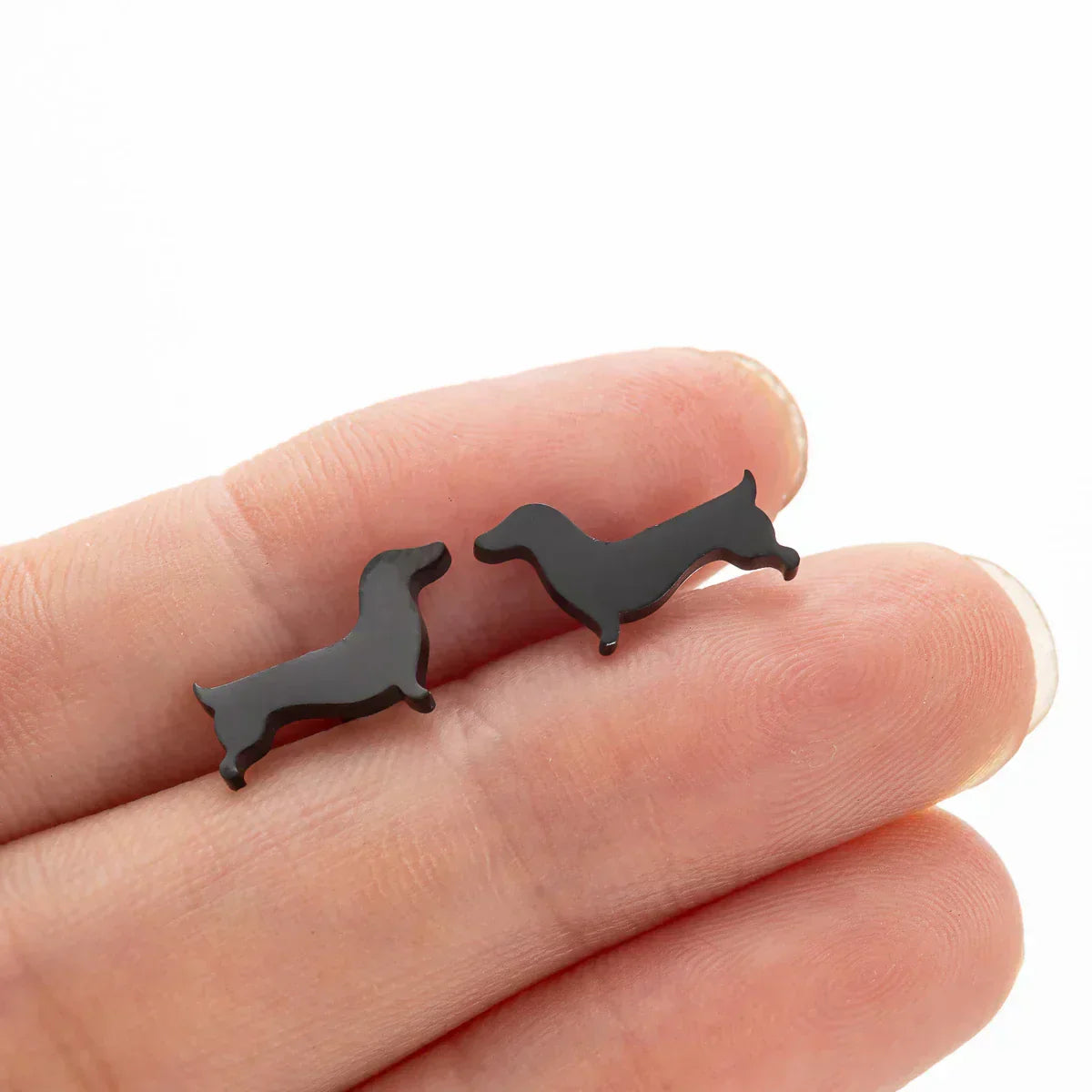 Dachshund-korvakorut – Minimalistiset metallikorvakorut